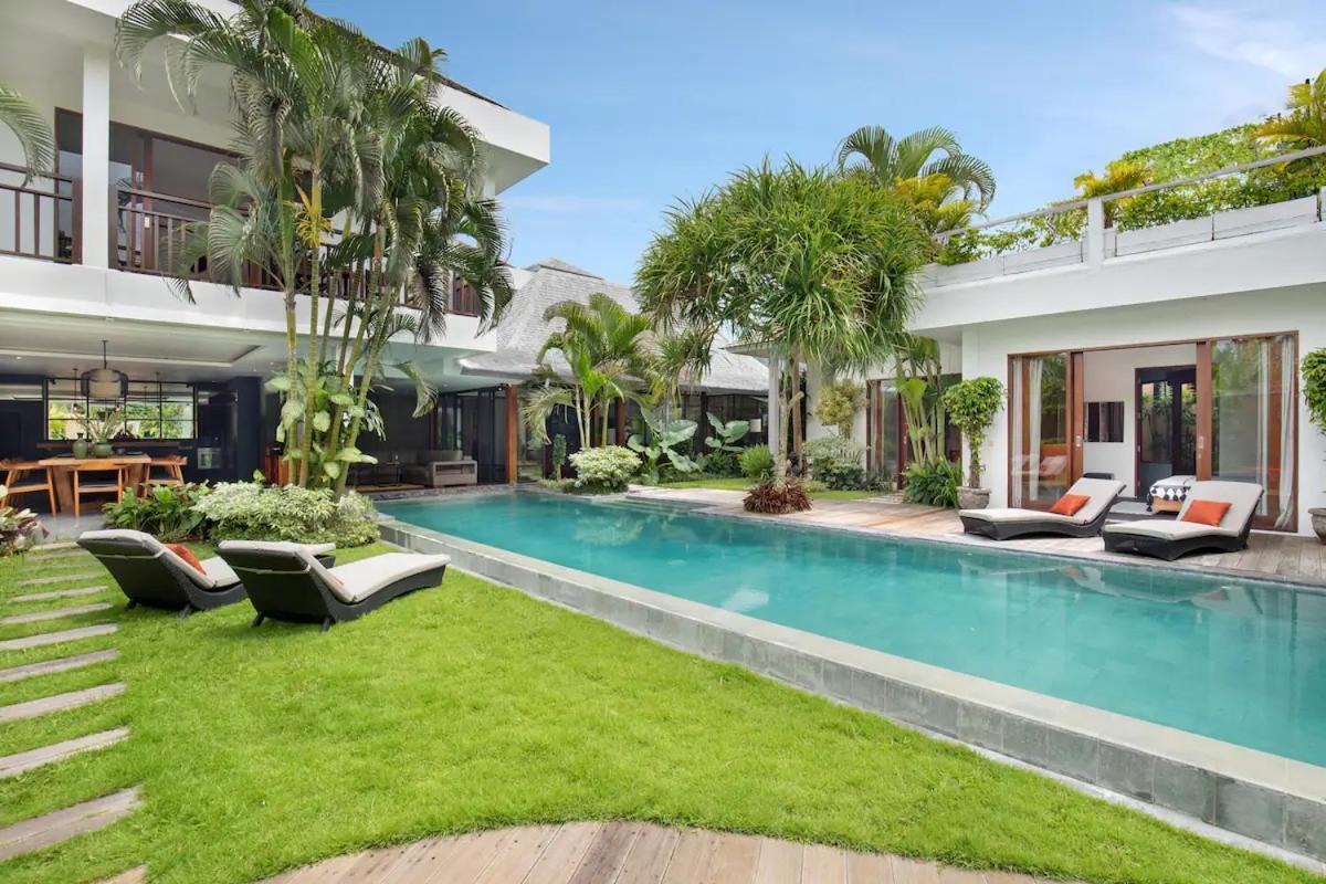 You Think You Know Canggu - Think Again! Stunning Large Luxxe 7Bed Villa ภายนอก รูปภาพ